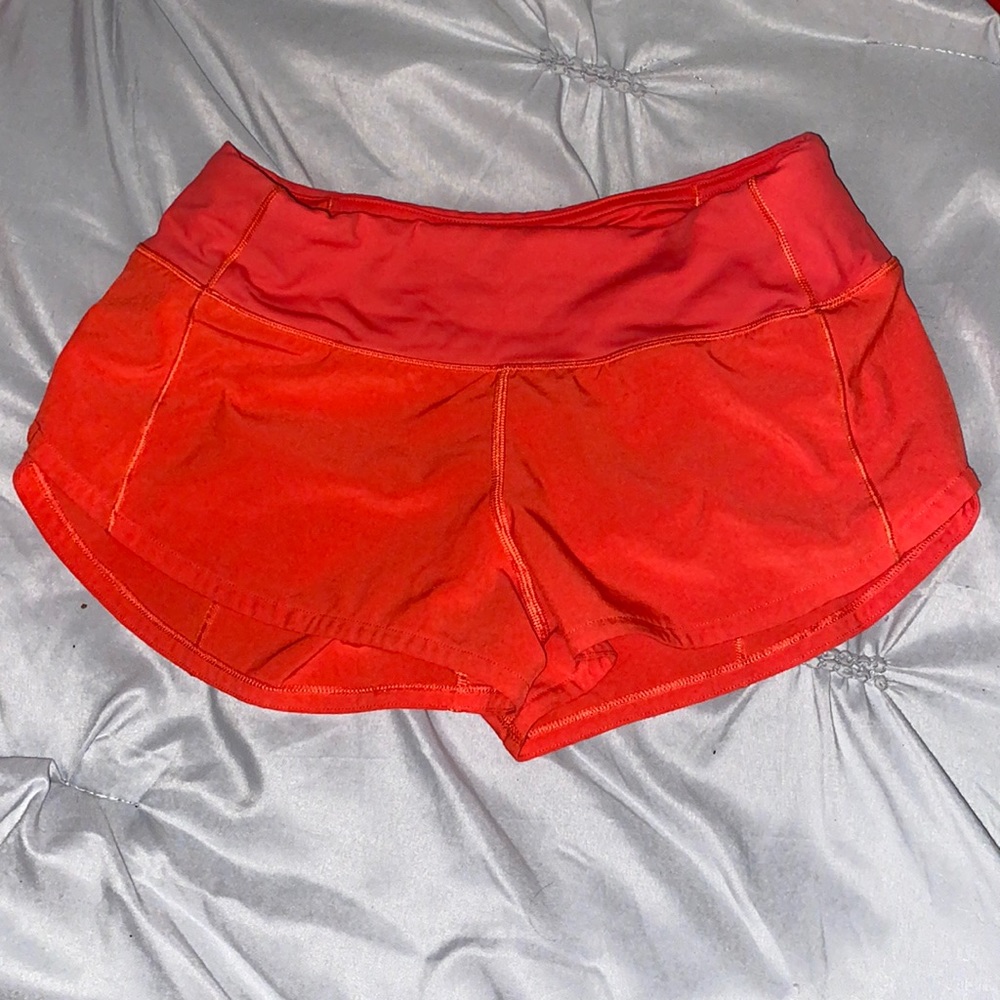 Lululemon sped up shorts